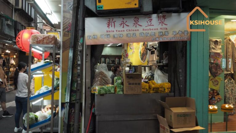 Exploring the Flavors of Hong Kong Kitchen