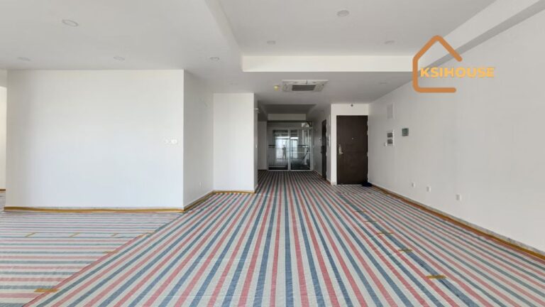 Explore the Ballroom Floor Plan View Details Here