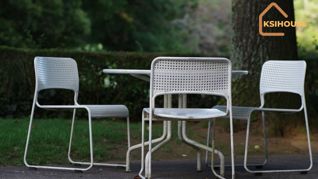 The Ultimate Guide to Outdoor Furniture Swivel Rocker Chairs, Martha Stewart Designs, and Small Spaces